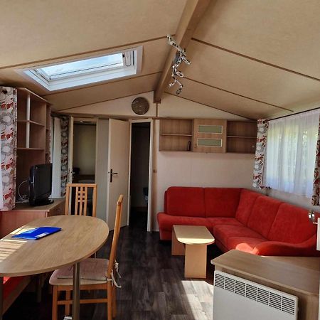 Camping Le Clos De Balleroy Buitenkant foto