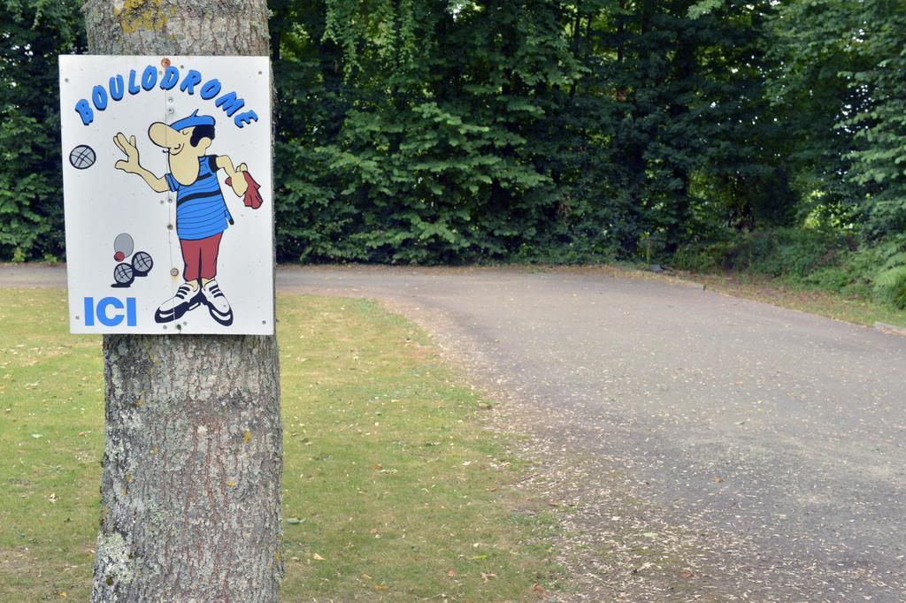 Camping Le Clos De Balleroy Buitenkant foto